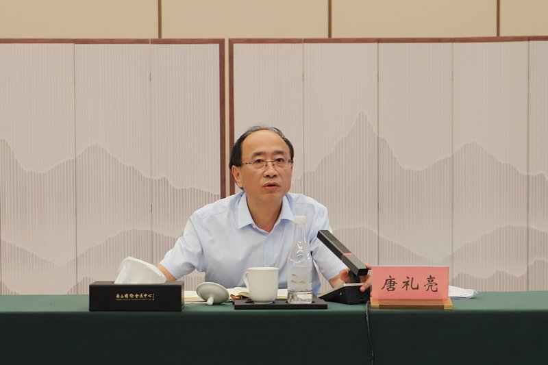 凝聚共识